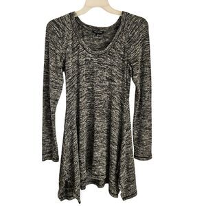 Max Edition Tunic Top Womens Medium Gray Varigated Handkerchief Hem